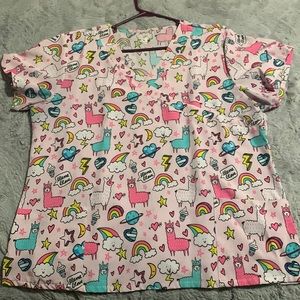 Pattern  women’s scrub shirt, size 2X the brand is GT performance.